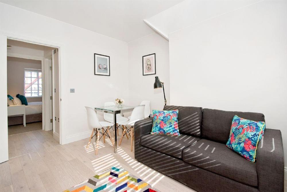 F5 Greek Street By City Living Londres Extérieur photo